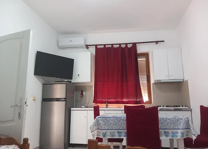 Toni Gæstehus Polisi i Vogel